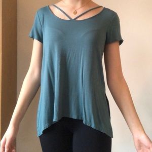 Woman’s Mossimo tee